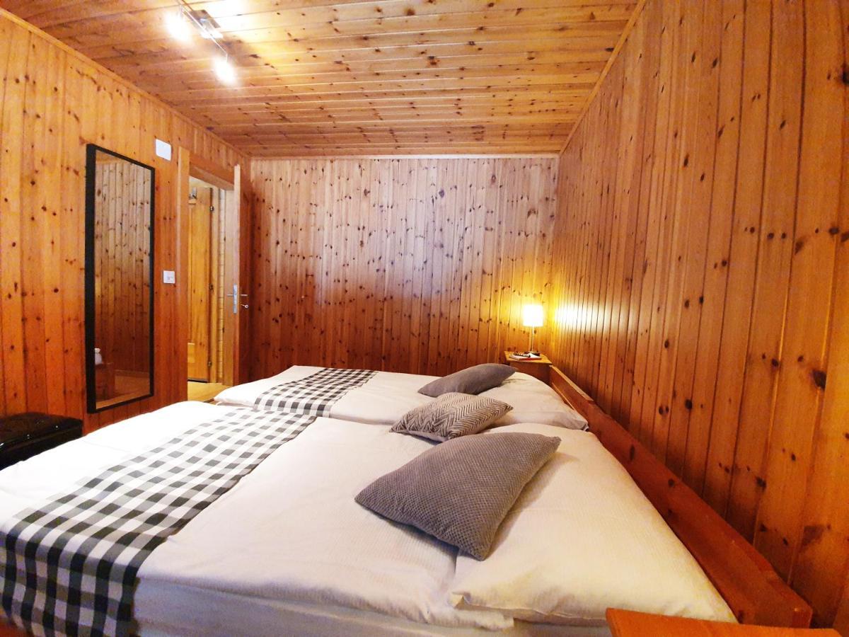 Ferienwohnungen Wallis - Randa Bei Zermatt Esterno foto